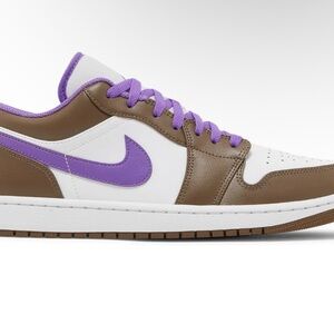 Nike Men's White, Brown, and Purple Sneakers